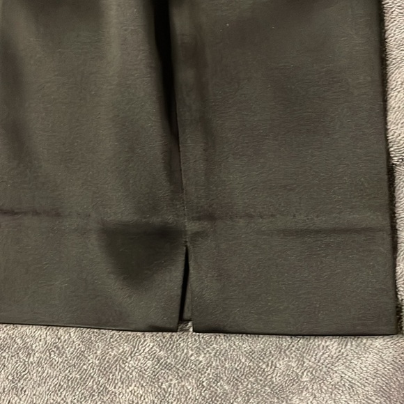 Talbots Women’s Curvy Black Satin-Look Dress Trousers. Size 12 Petite. - Picture 11 of 11